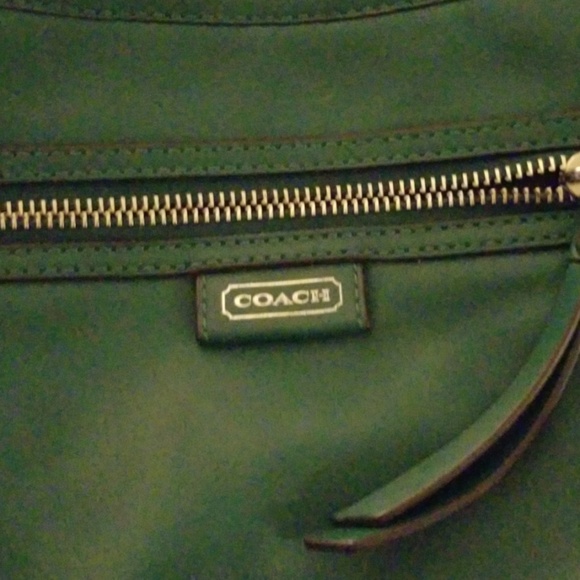 Coach crossbody - Picture 2 of 4